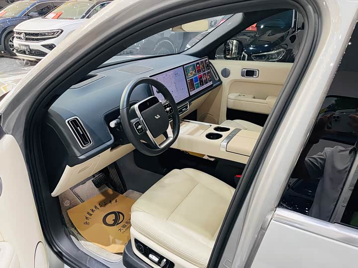 Фото 4 - LiXiang L8