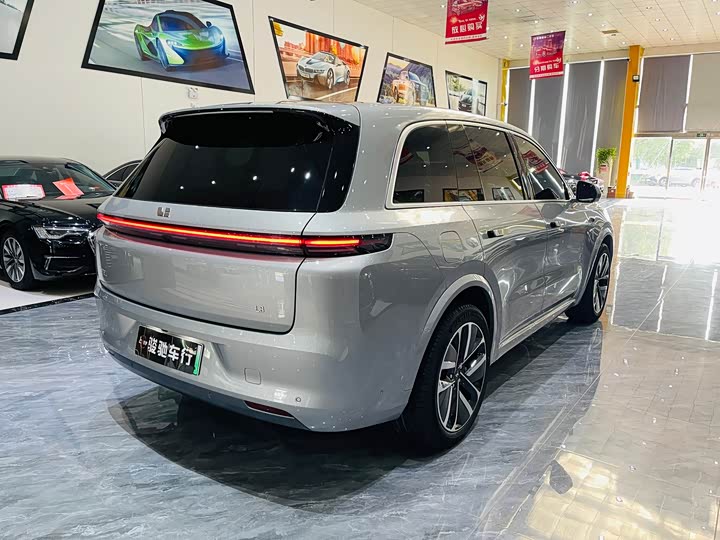 Фото 7 - LiXiang L8