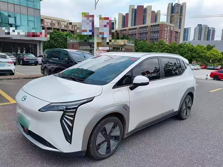 Фото 1 - GAC Aion Y