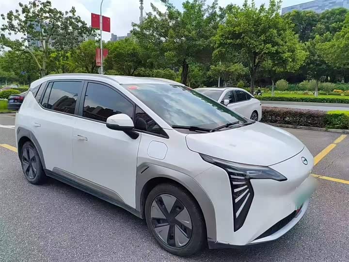 Фото 4 - GAC Aion Y