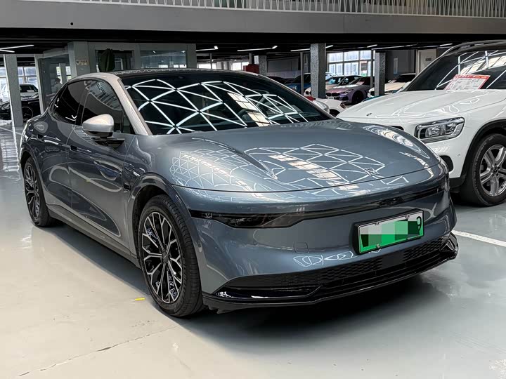 Фото 3 - Zeekr 007