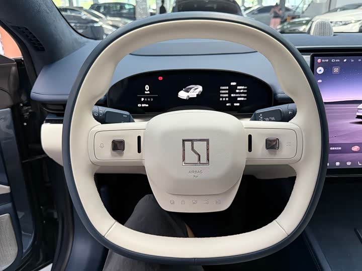 Фото 5 - Zeekr 007