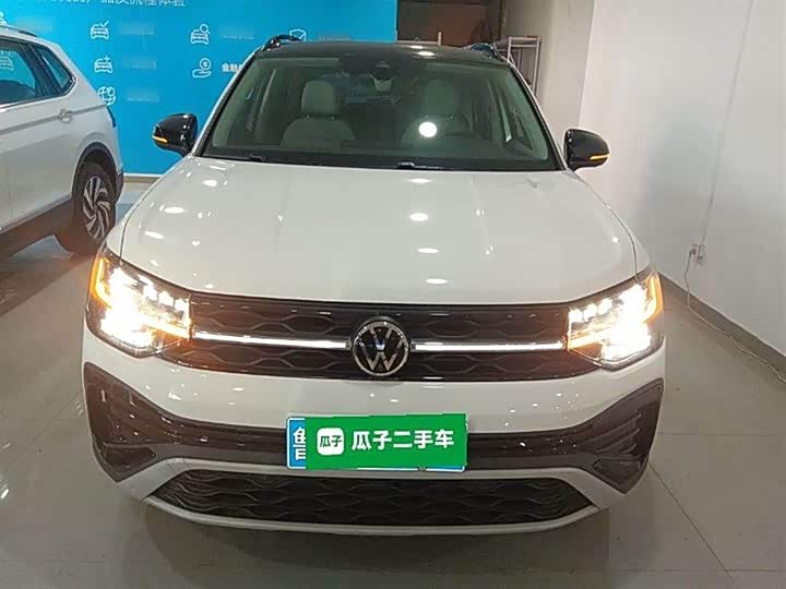 Фото 19 - Volkswagen Tharu