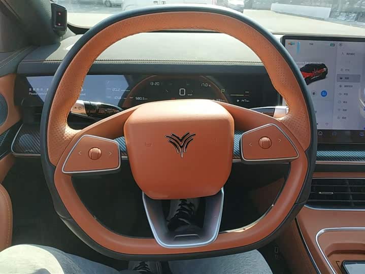 Фото 16 - Hozon L