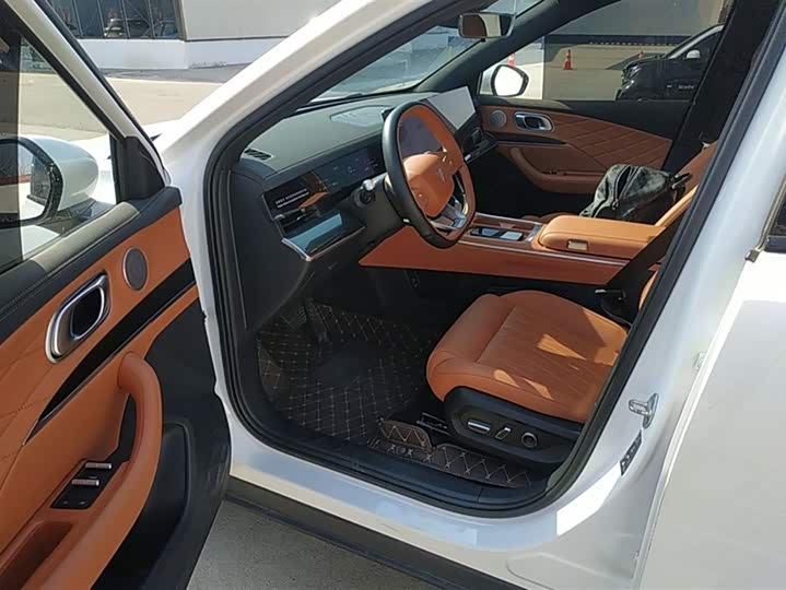 Фото 20 - Hozon L