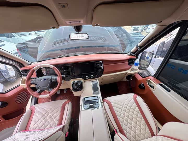 Фото 12 - Ford Transit New