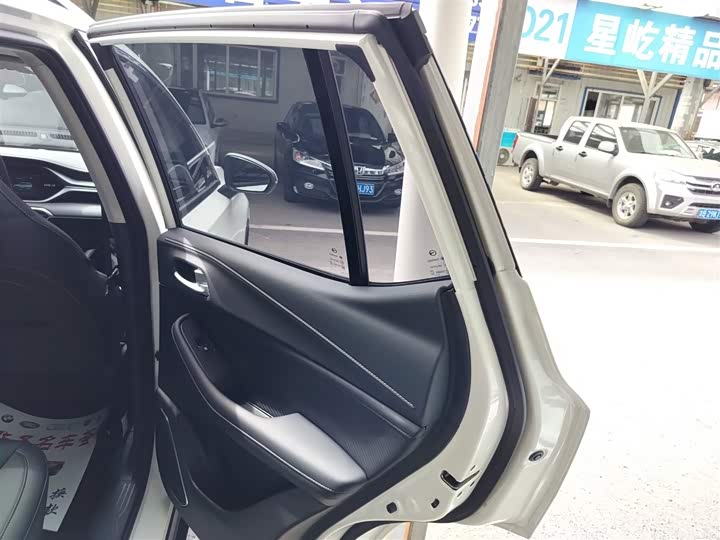 Фото 27 - GAC Trumpchi GS4