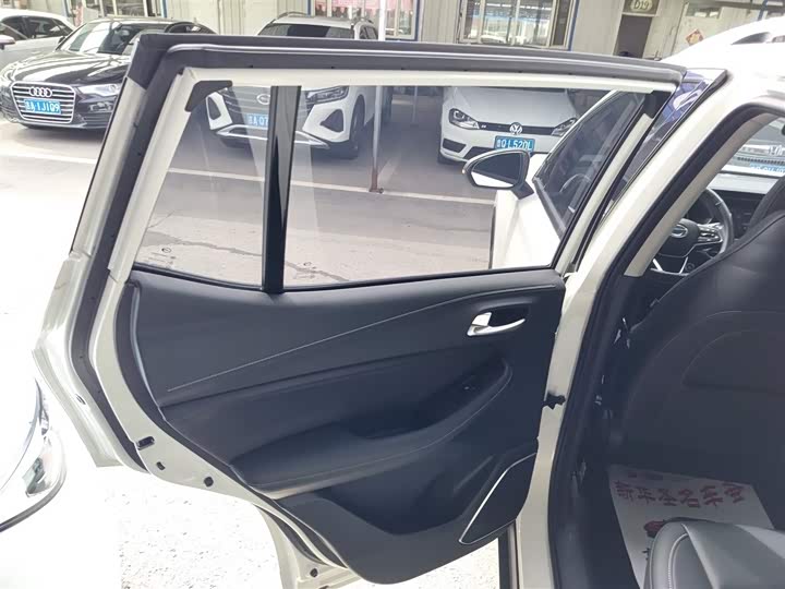 Фото 29 - GAC Trumpchi GS4