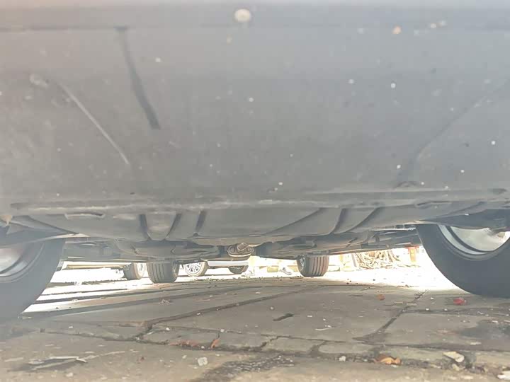 Фото 26 - Ford Edge