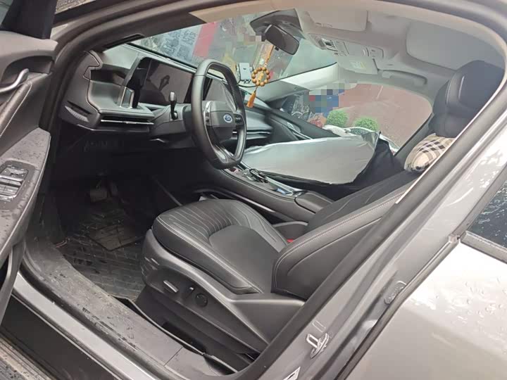 Фото 8 - Ford Edge