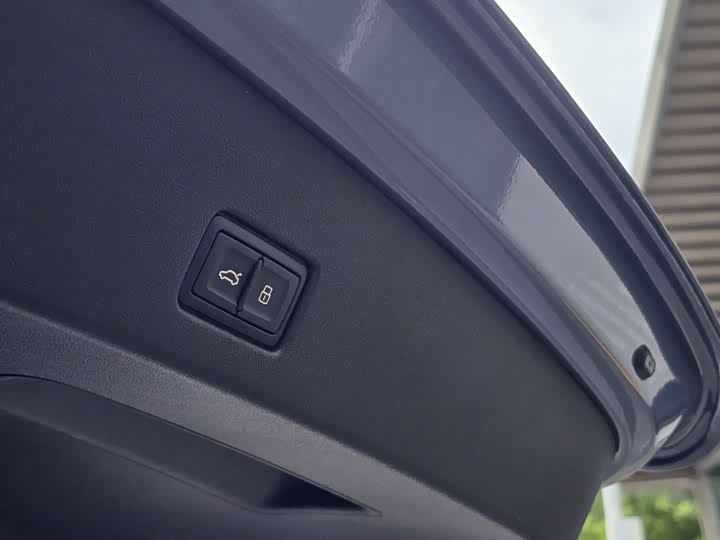 Фото 8 - Audi Q4 e-tron