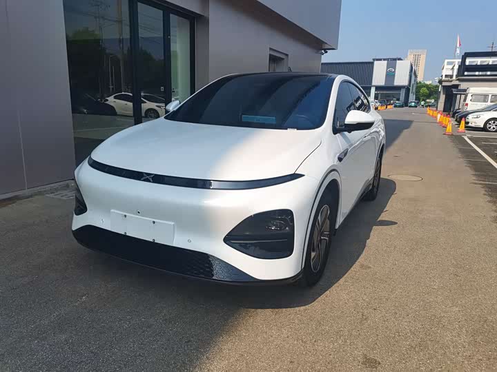 Фото 2 - XPeng G6