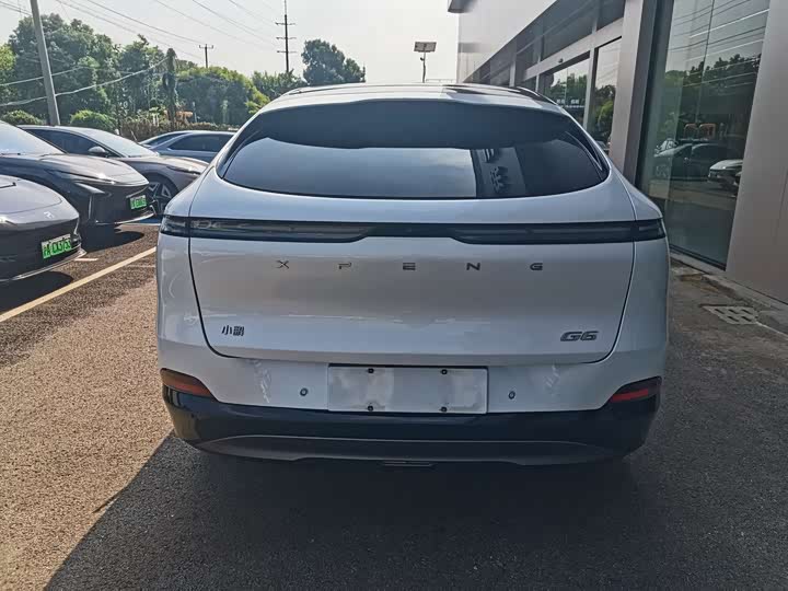 Фото 8 - XPeng G6