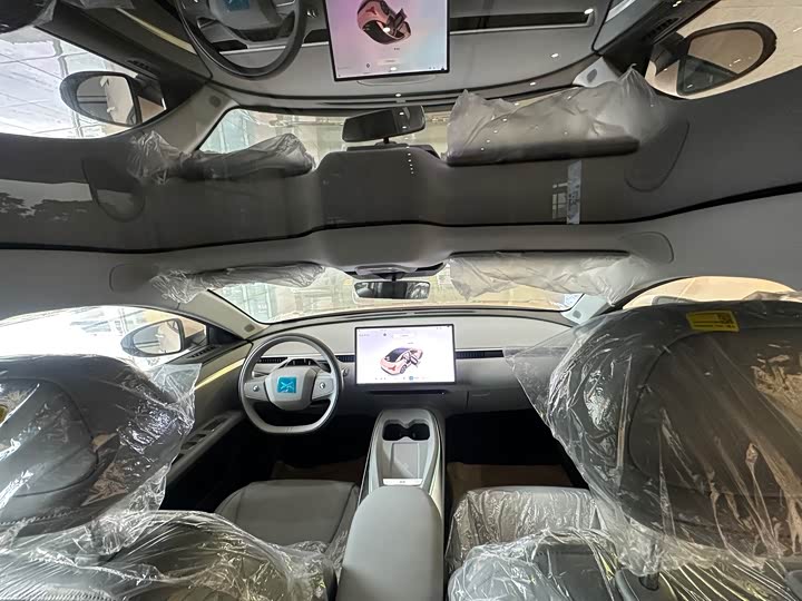 Фото 6 - XPeng Mona M03