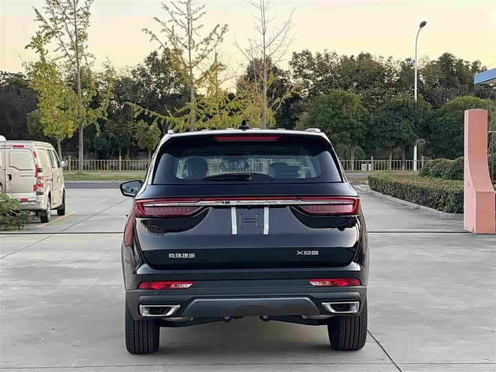 Фото 6 - Jetour X95