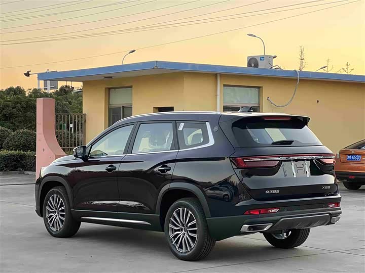 Фото 7 - Jetour X95