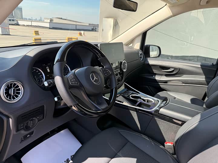 Фото 13 - Mercedes-Benz Vito