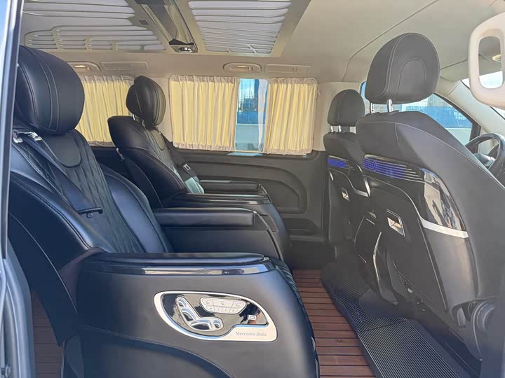 Фото 22 - Mercedes-Benz Vito