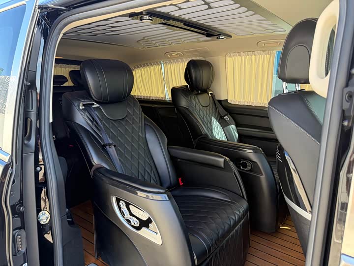Фото 23 - Mercedes-Benz Vito