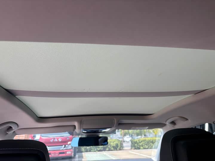 Фото 12 - Volkswagen Passat