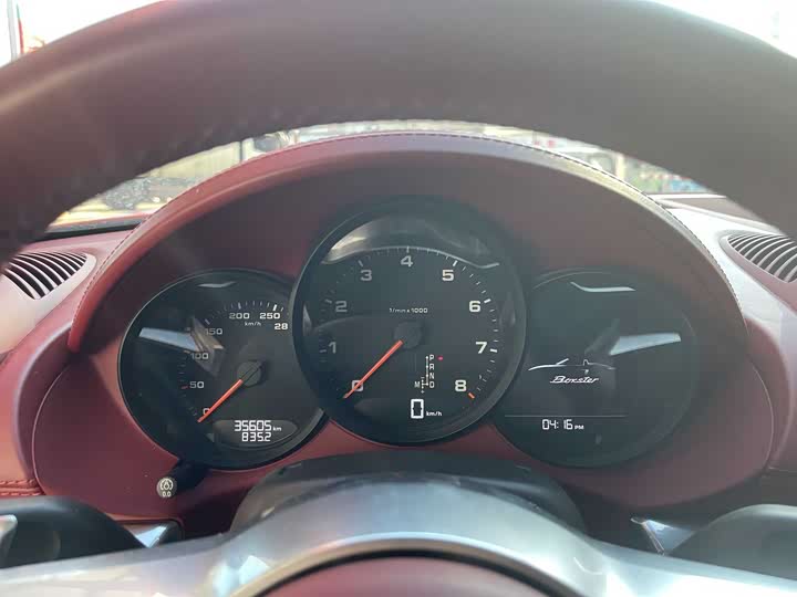 Фото 4 - Porsche 718