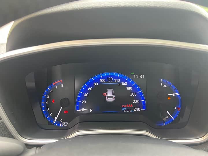 Фото 11 - Toyota Corolla Cross