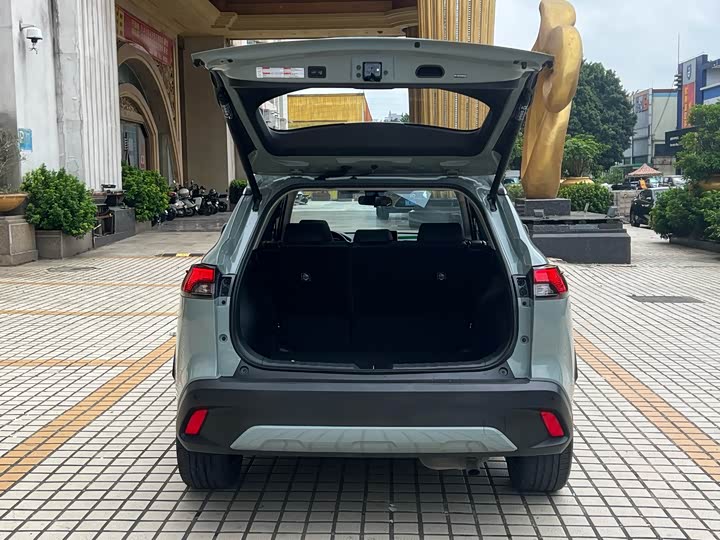 Фото 17 - Toyota Corolla Cross