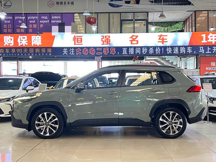 Фото 3 - Toyota Corolla Cross