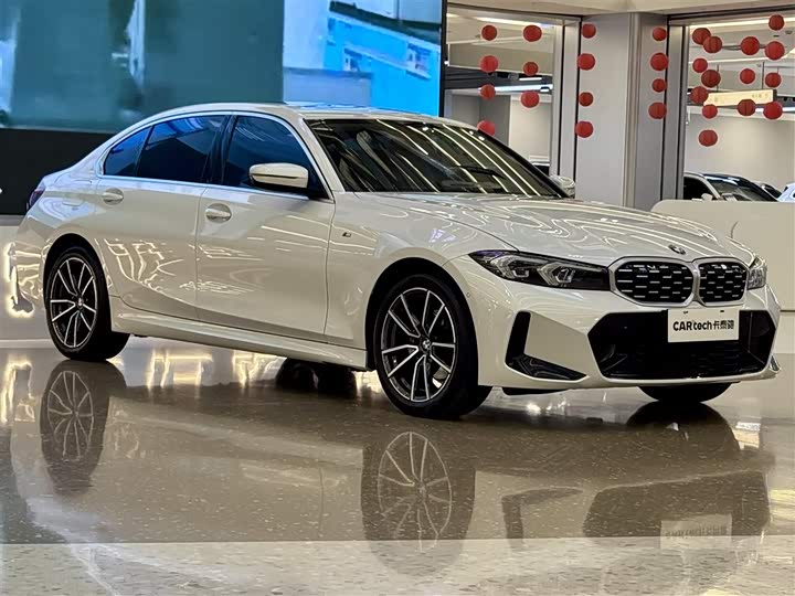 Фото 2 - BMW 3 Series