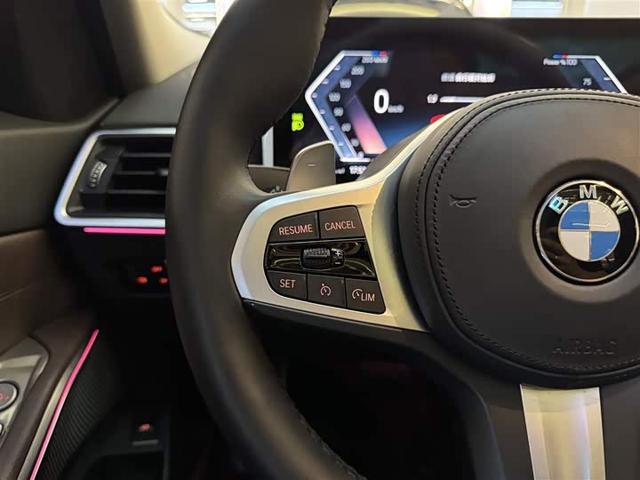 Фото 23 - BMW 3 Series