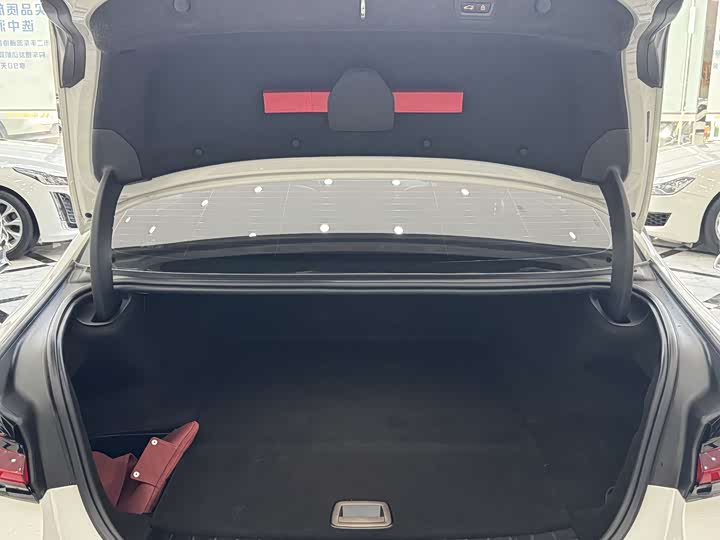 Фото 6 - BMW 5 Series Hybrid