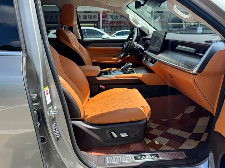 Фото 10 - Tank 500