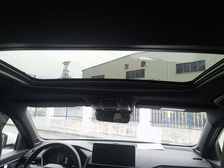 Фото 12 - Geely Preface