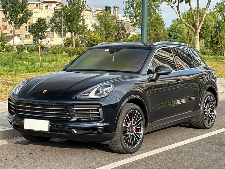Фото 2 - Porsche Cayenne
