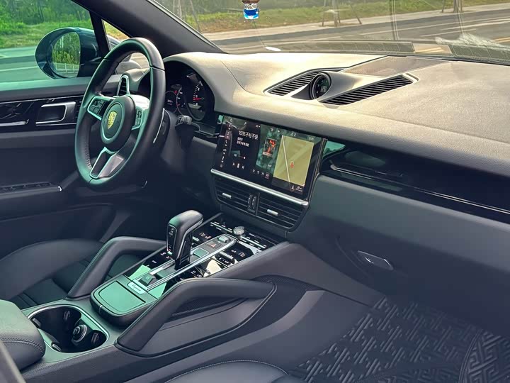 Фото 6 - Porsche Cayenne