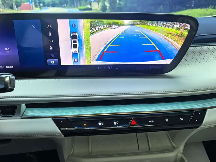 Фото 12 - Buick GL8 Hybrid