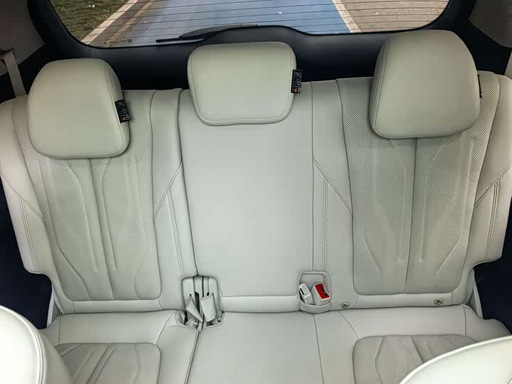 Фото 22 - Buick GL8 Hybrid