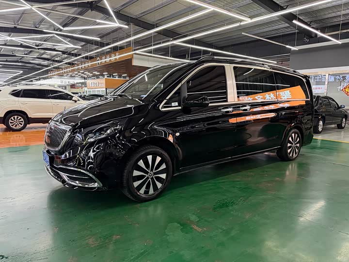 Фото 1 - Mercedes-Benz Vito