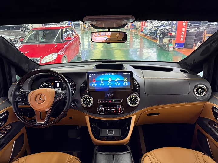 Фото 7 - Mercedes-Benz Vito