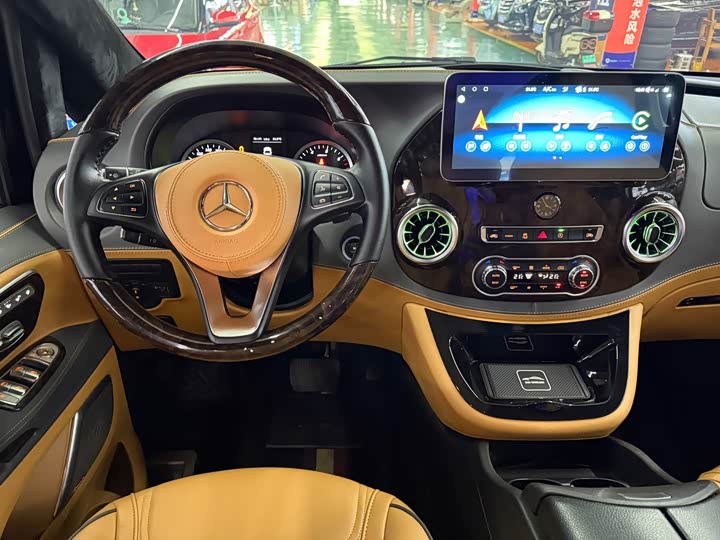 Фото 8 - Mercedes-Benz Vito