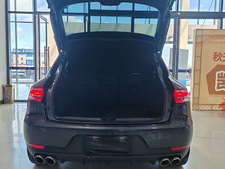 Фото 23 - Porsche Macan