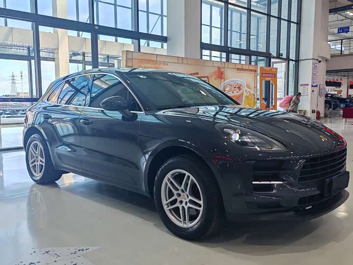 Фото 3 - Porsche Macan