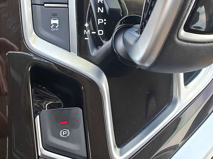 Фото 23 - Geely Jiaji