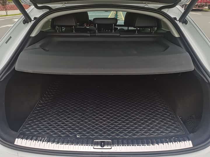 Фото 12 - Audi Q3 Sportback