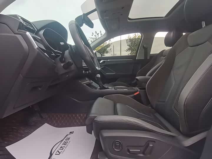 Фото 16 - Audi Q3 Sportback