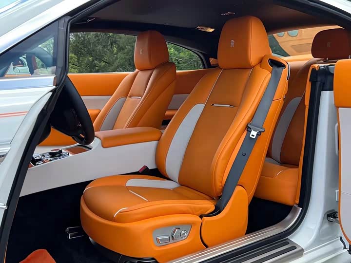 Фото 5 - Rolls-Royce Wraith