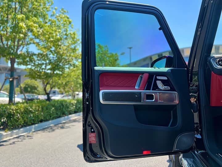 Фото 10 - Mercedes-Benz G-Class AMG