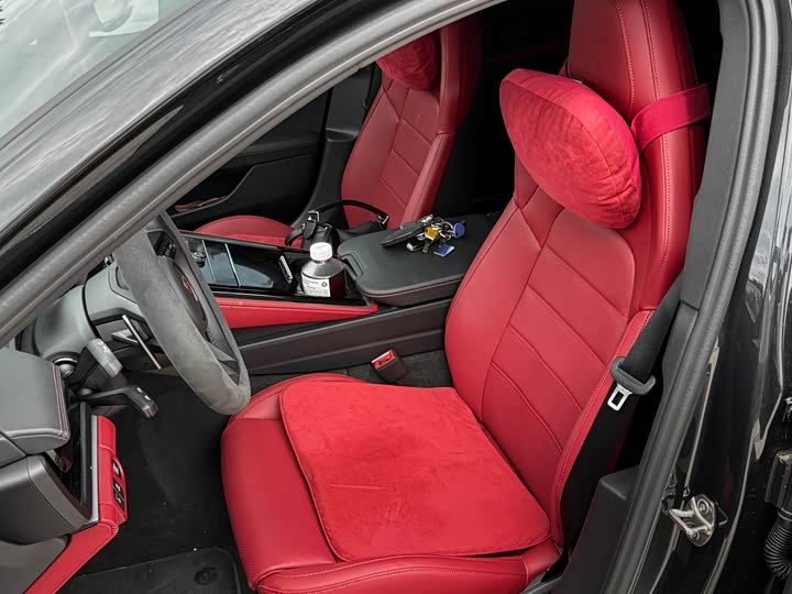 Фото 9 - Porsche Panamera