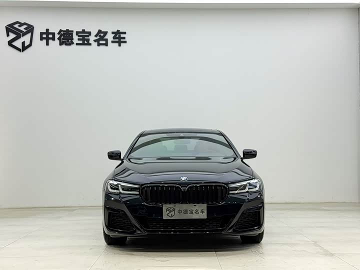 Фото 3 - BMW 5 Series