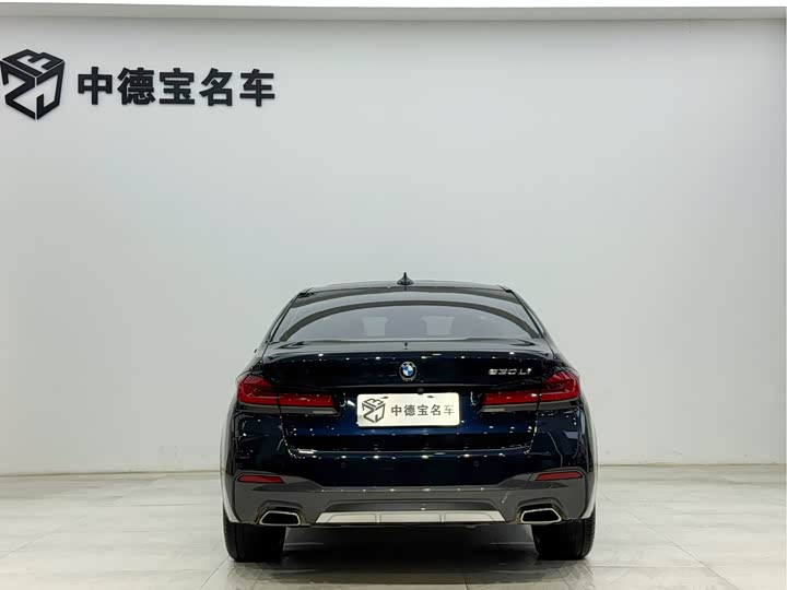 Фото 6 - BMW 5 Series